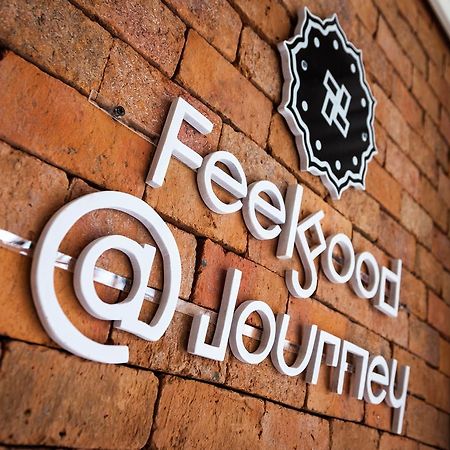 Feelgood@Journey Hostel Phuket Dış mekan fotoğraf